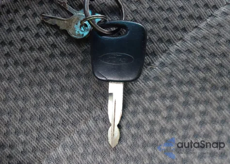 2001 Ford F150 Supercrew from USA, damaged, VIN 1FTRW07611KC42625